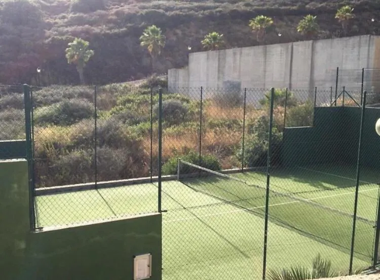 Appartamento Bonito Apartamento En Alcaidesa Con Piscina